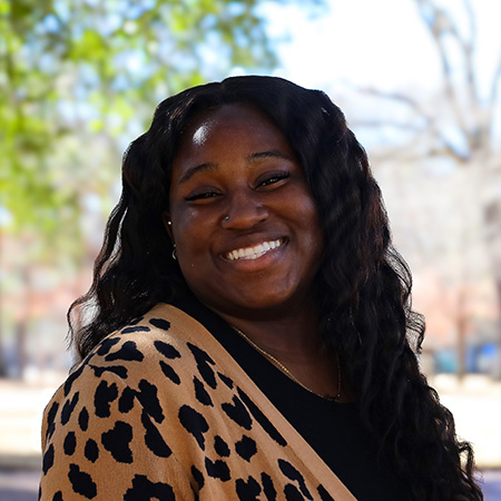 MaurTaya Gadson Head Shot