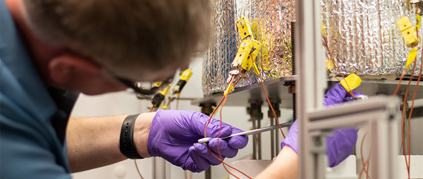 Dr. Lauterbach works in the catalysis lab