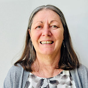 A photo of Cindy J. Lahar against a plain background.